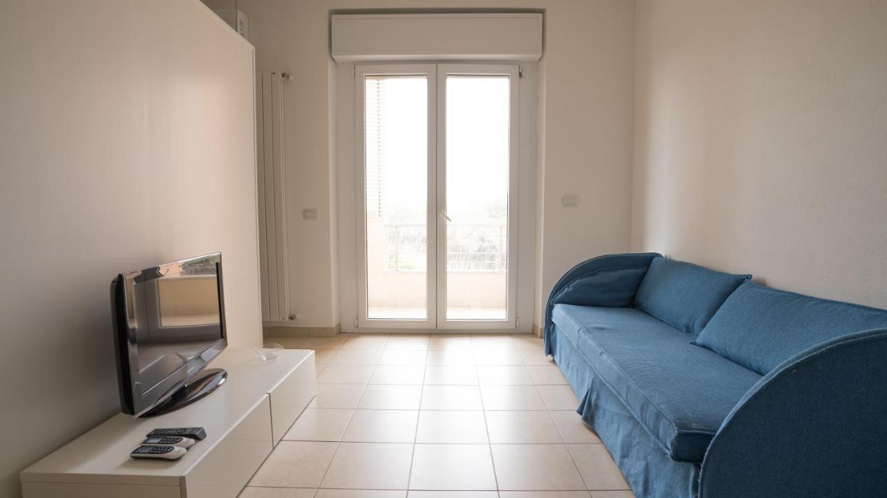 Welcomely - Il Rifugio Delle Rondini Apartment Torre Grande Bagian luar foto